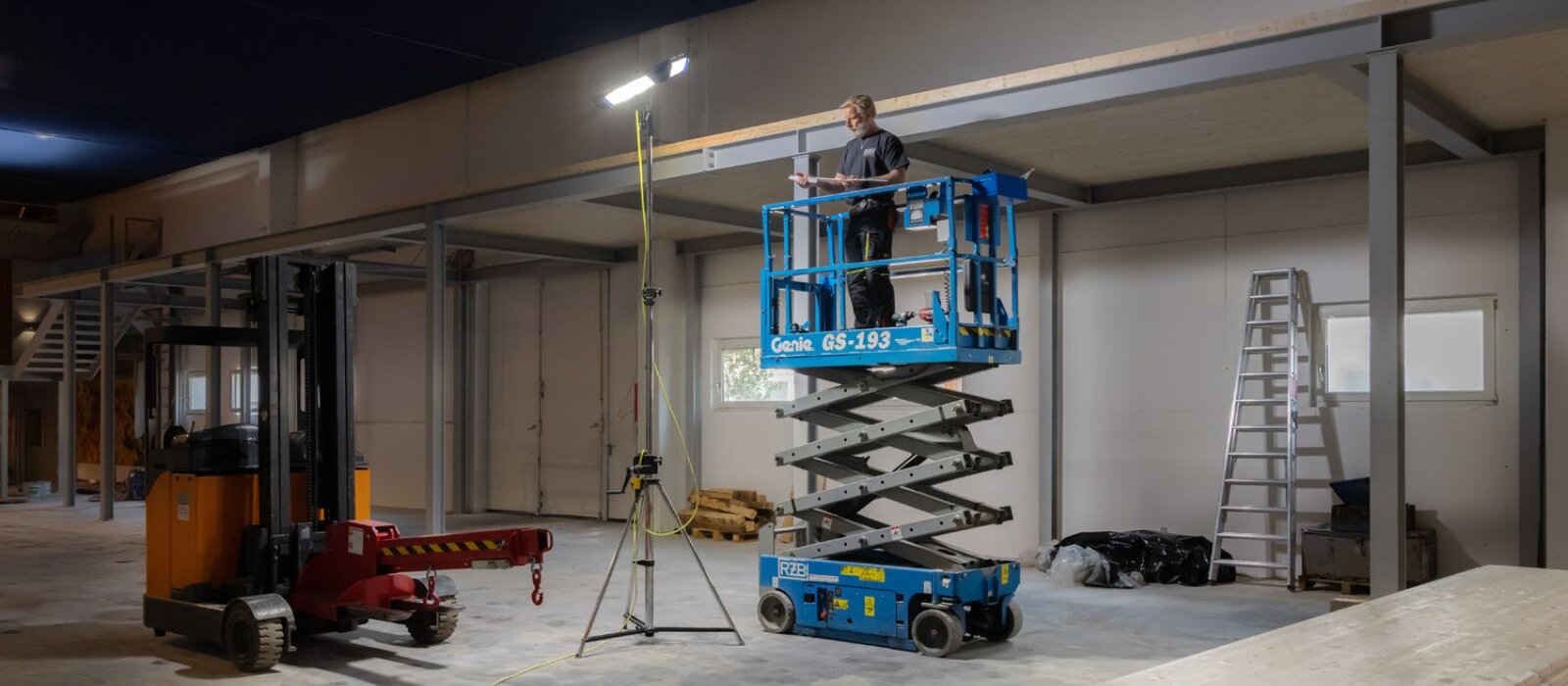 POWERCASE M | Mobile Großflächenleuchten